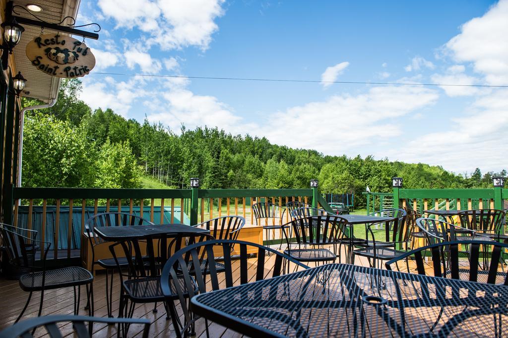 Auberge Eva Lac-Bouchette Exterior photo